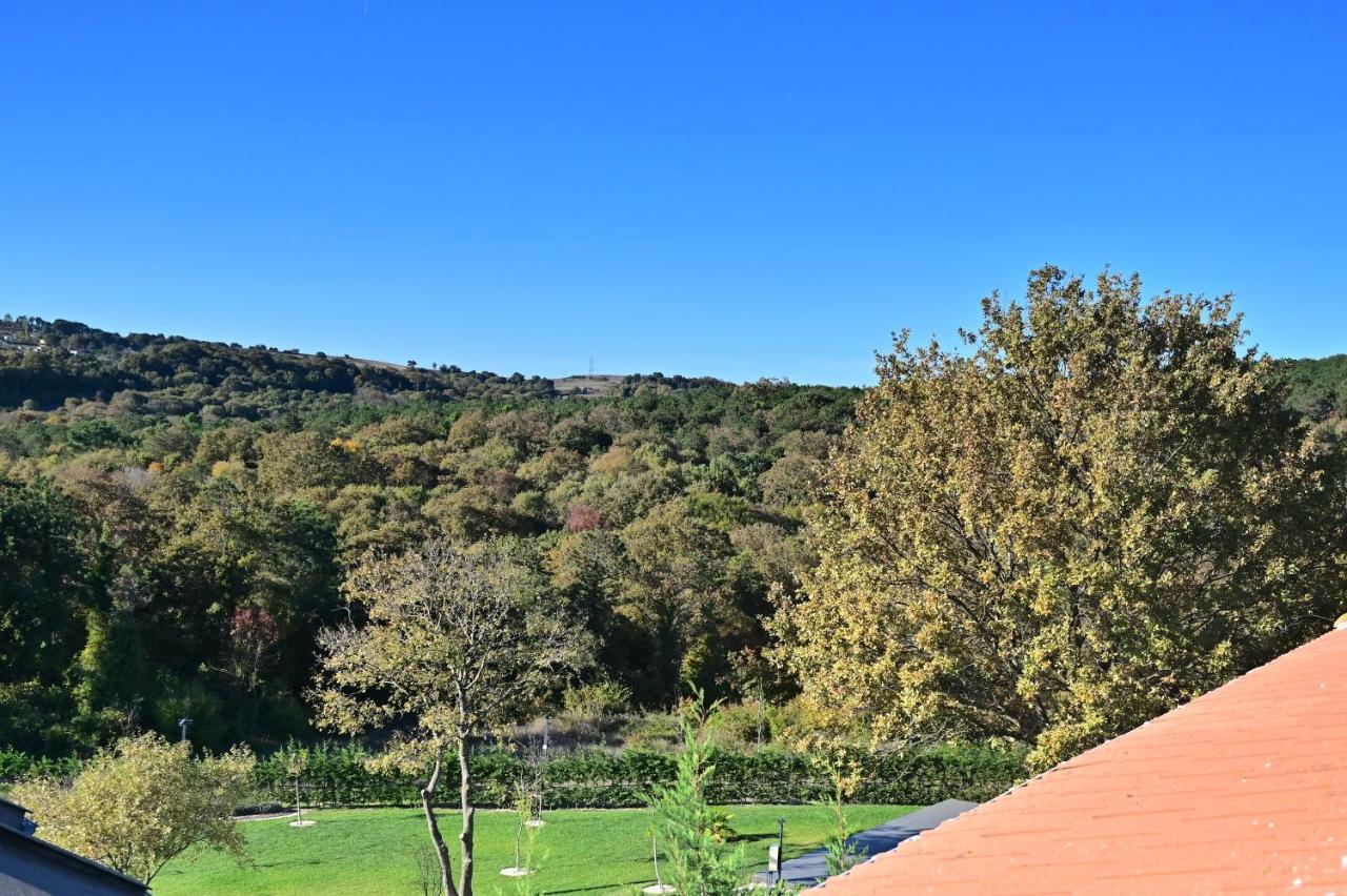 Ahmet Teacher Hotel,6 Minutes From The Airport Arnavutkoy Exterior foto